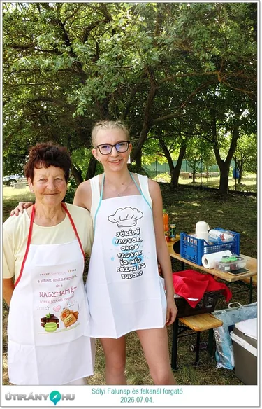 Sólyi Falunap és fakanál forgató