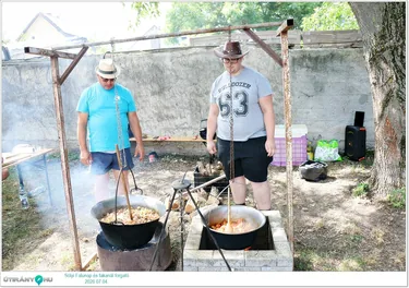 Sólyi Falunap és fakanál forgató