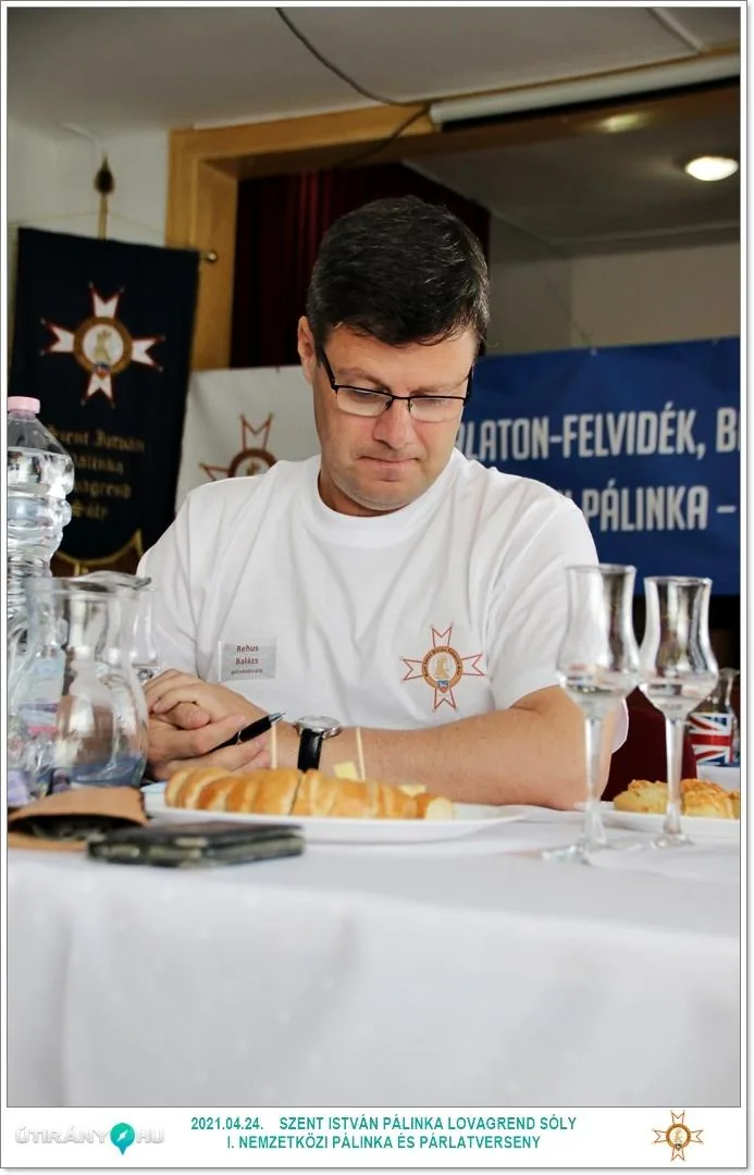 A bírálat órái