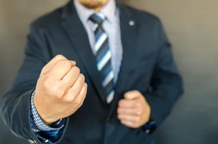 A „tűzifás” csalások evolúciója borítóképe