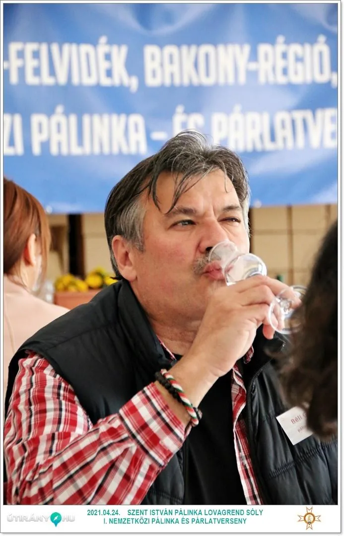 A bírálat órái