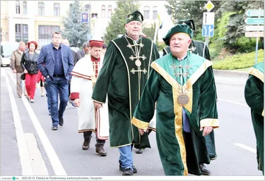 III. Sólyi Nemzetközi Pálinka és Párlatverseny eredményhirdetés felvonulás