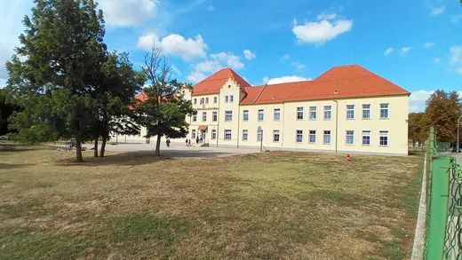 'Gábor Áron Általános Iskola' cikk borítóképe