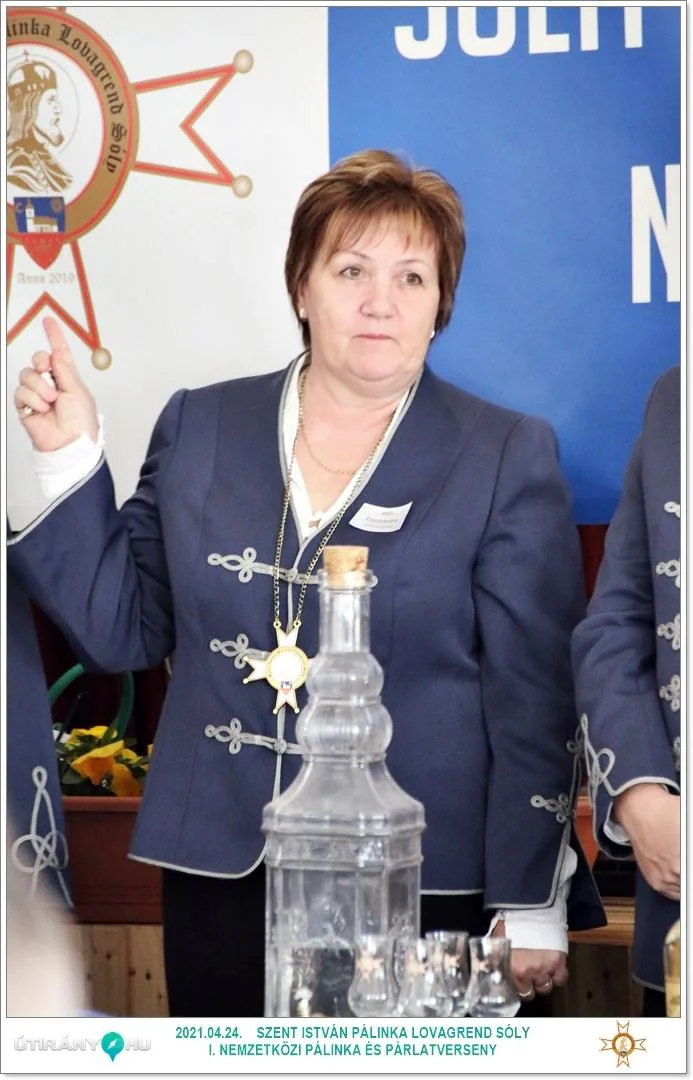 A bírálat órái