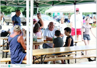 Sólyi Falunap és fakanál forgató